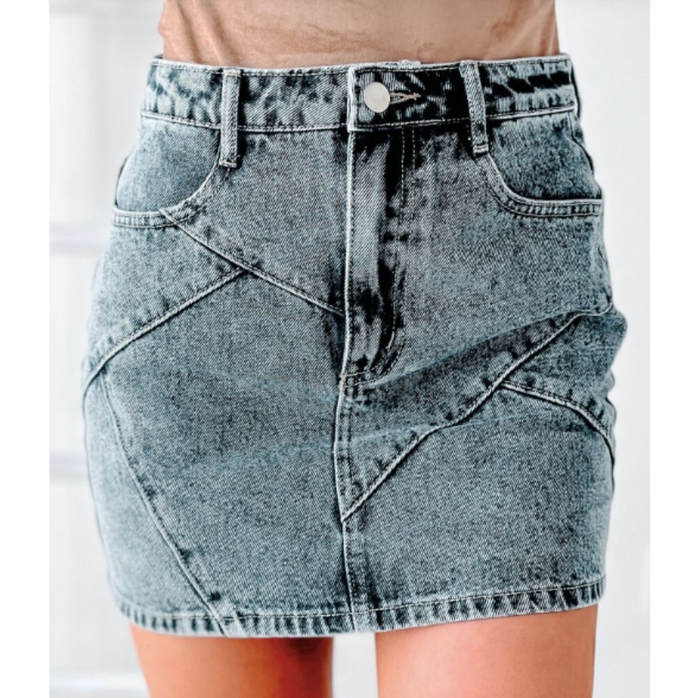 Le Lis Small Without Hesitation Stitch Detail Denim Mini Skirt-Stonewash-Pockets